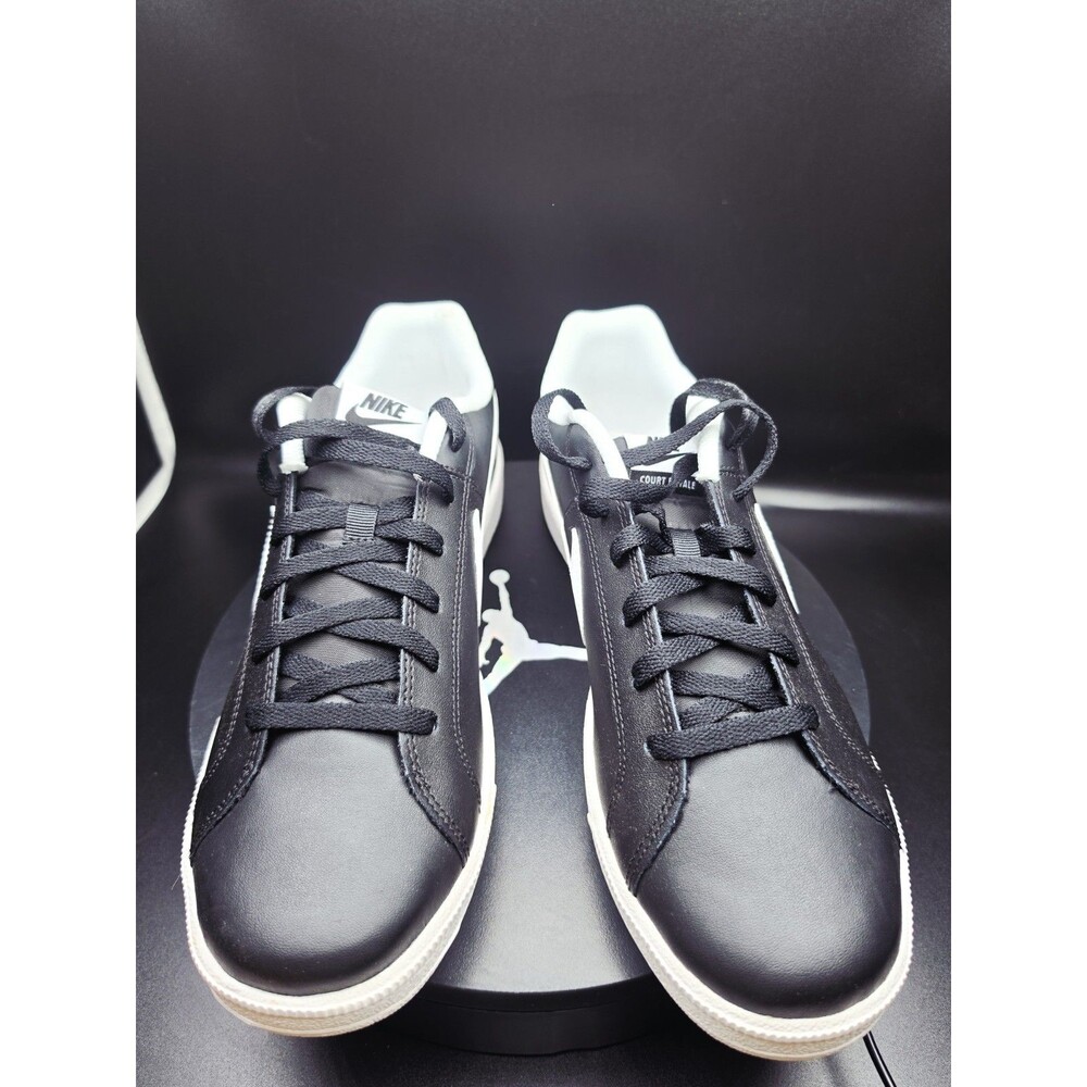 Nike Court Royale Men’s Low Top Lace-Up Sneaker Leather Black/White US 12 Men